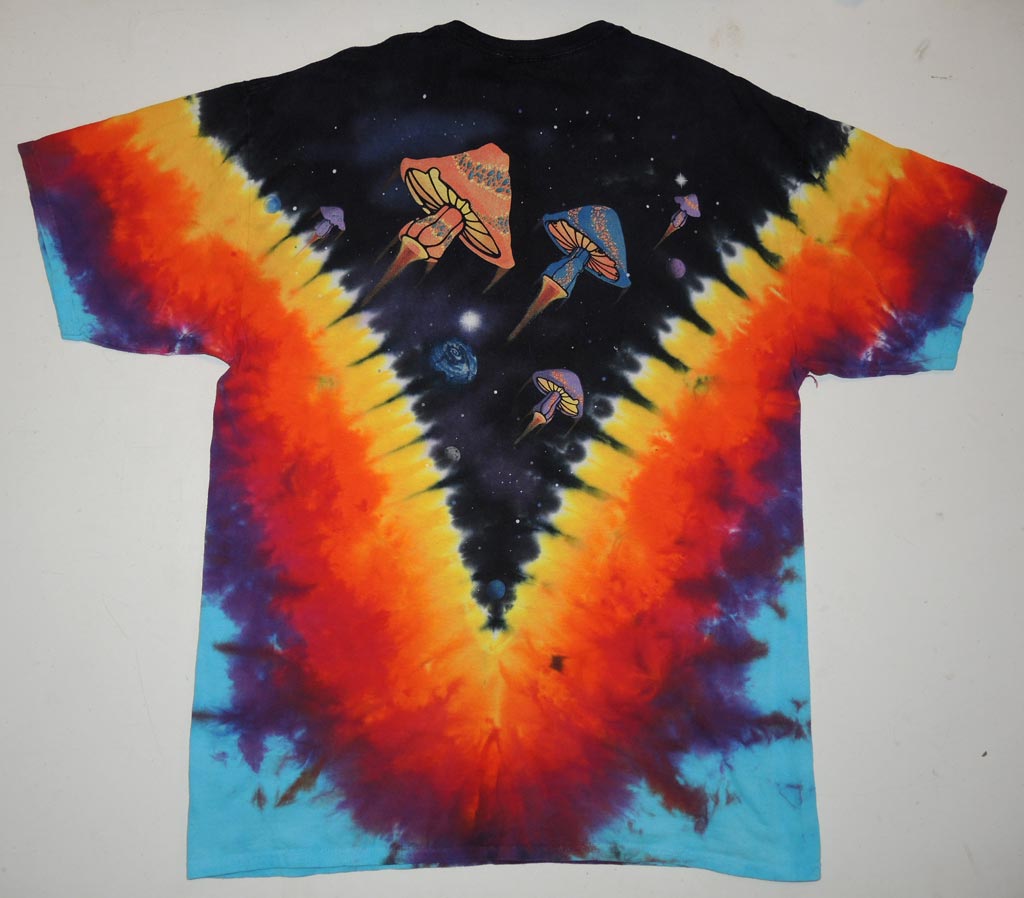 ■LMC■ TIE DYE MUSHROOM LONG SLV TEE yellow 0LM23SLS110YLW ☆LMC☆ TIE DYE MUSHROOM LONG SLV TEE yellow 0LM23SLS110YLW